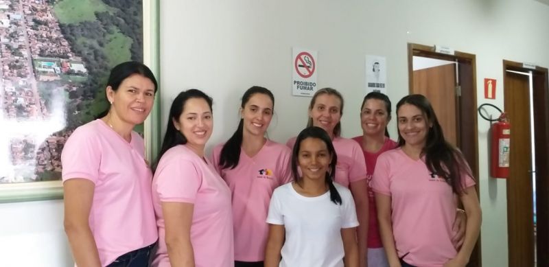 Carreta da mamografia oferece exames gratuitos em Perdizes.
